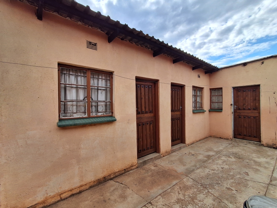 2 Bedroom Property for Sale in Jouberton North West